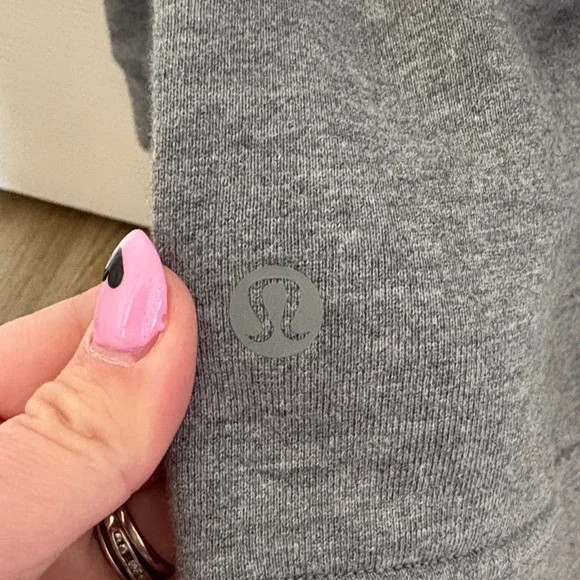 Lululemon Athletica Charcoal All Yours Crew - Picture 4 of 4